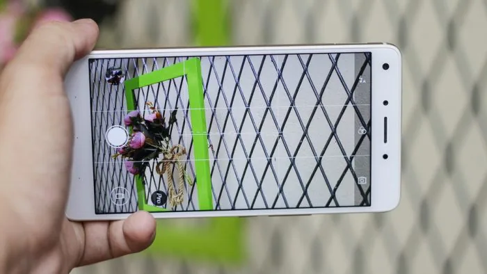 Top những smart phone đáng mua ra mắt trong tháng 2