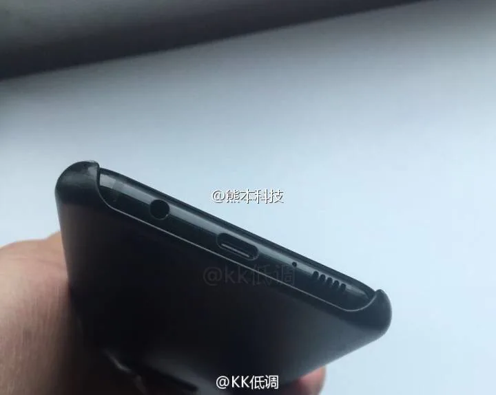 Rò rỉ video trên tay Samsung Galaxy S8 và S8 Plus