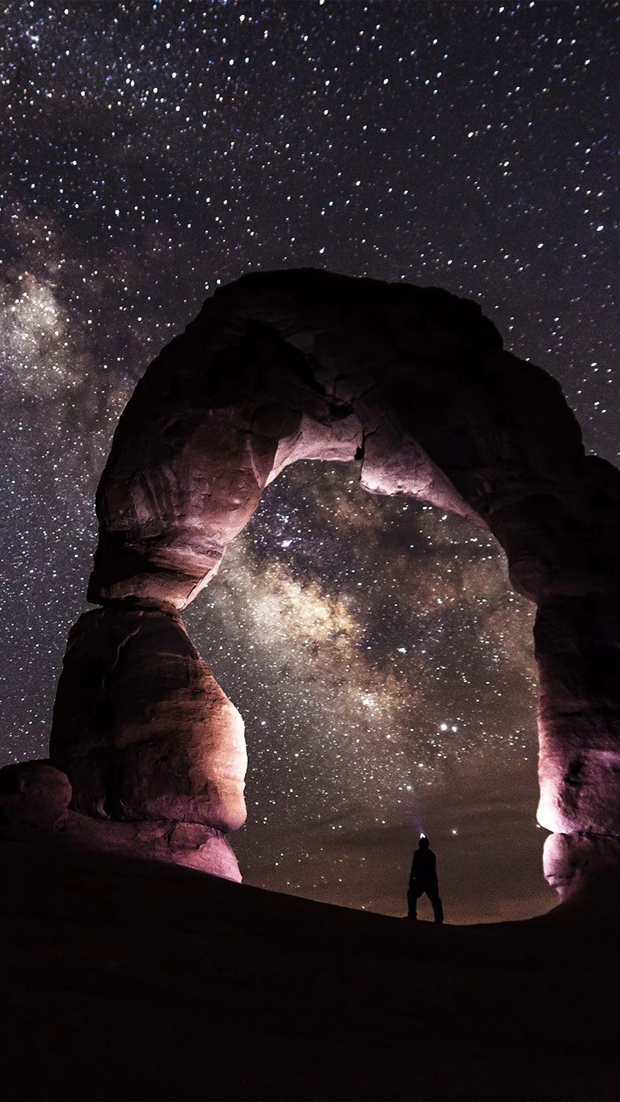 nighe-sky-mountain-star-space-nature-34-iphone6-plus-wallpaper