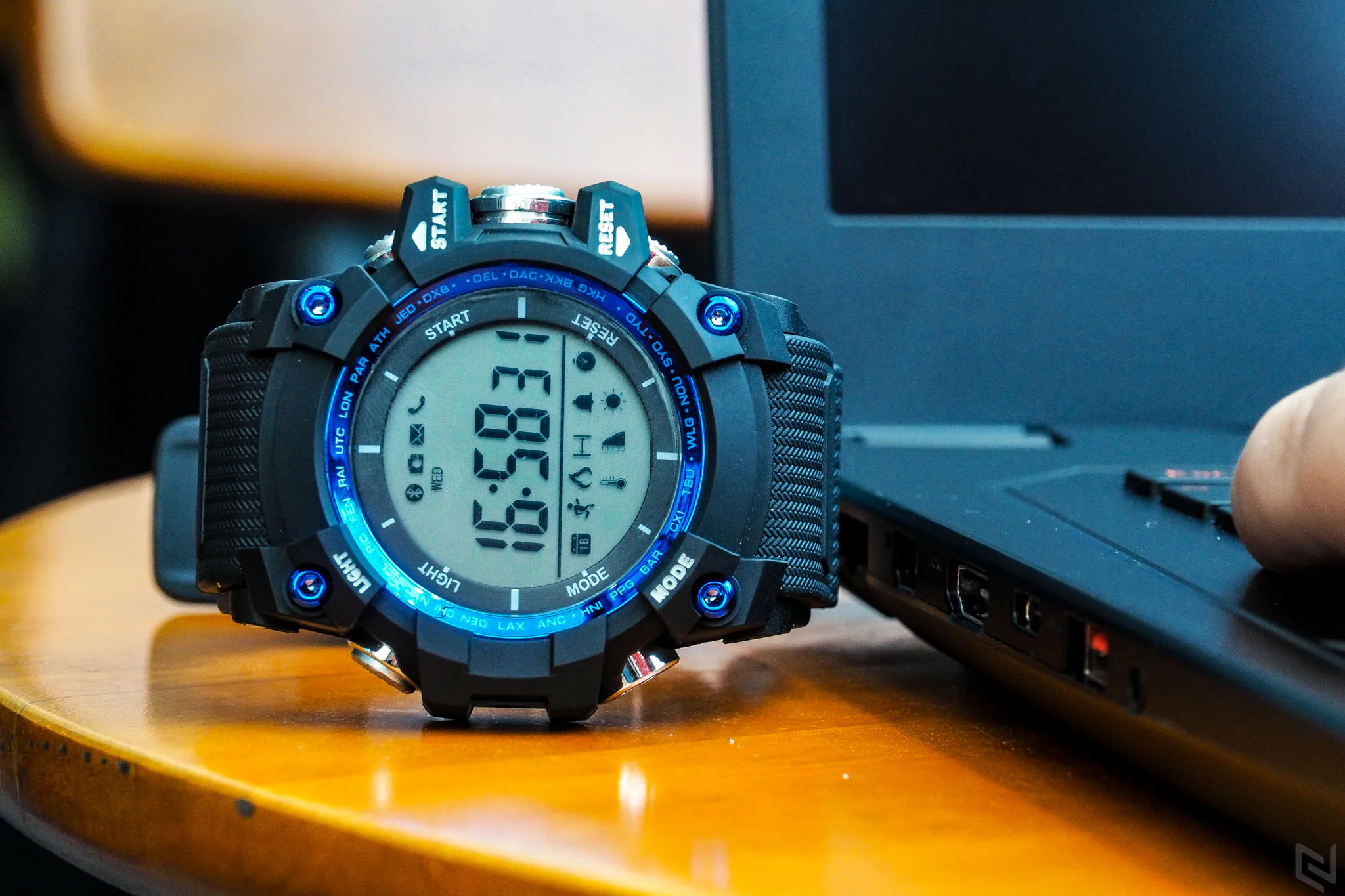 Đánh giá nhanh Smartwatch NO. 1 F2