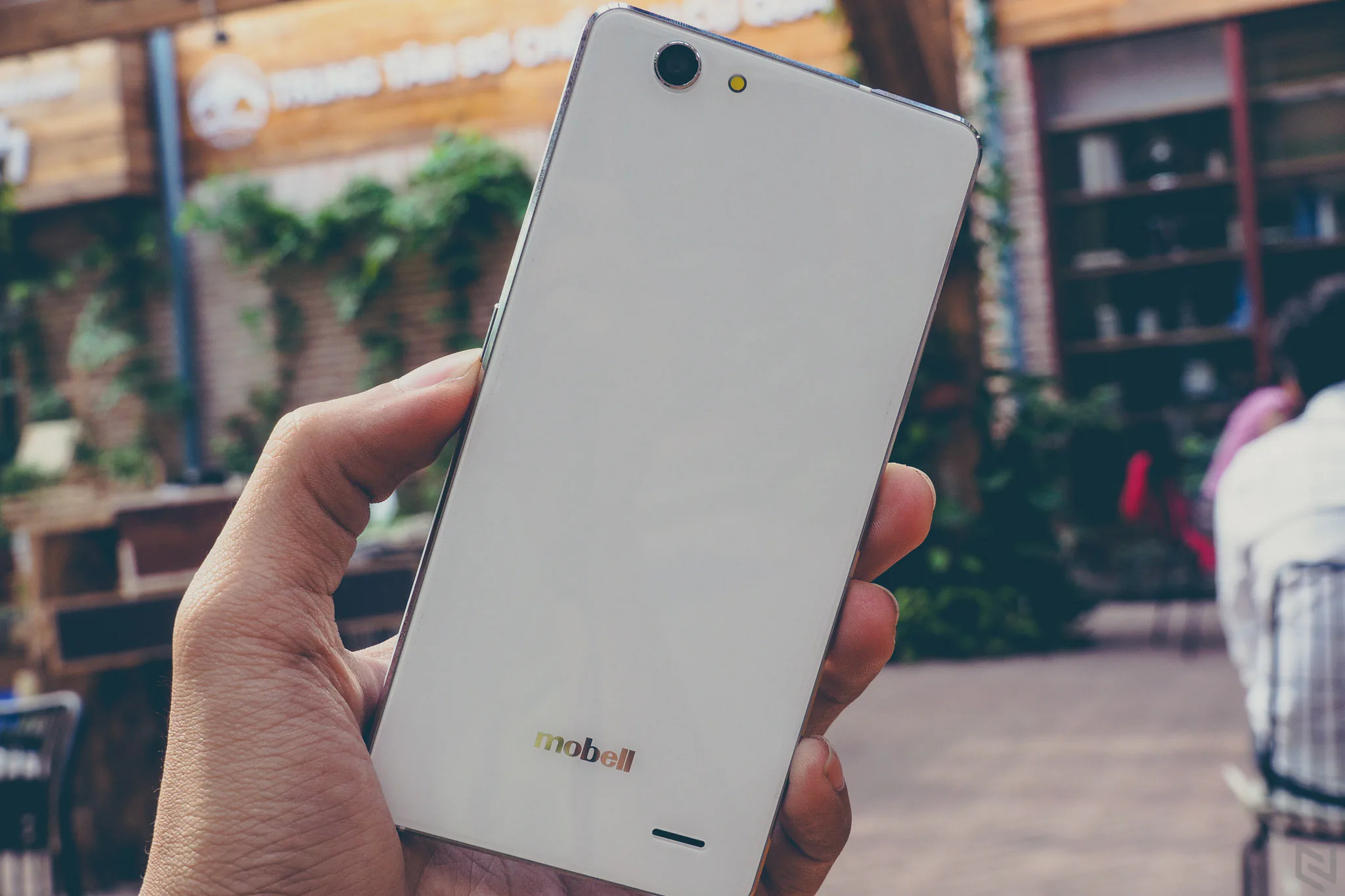 Trên tay Mobell Nova F7 Pro: bản nâng cấp của Nova F7