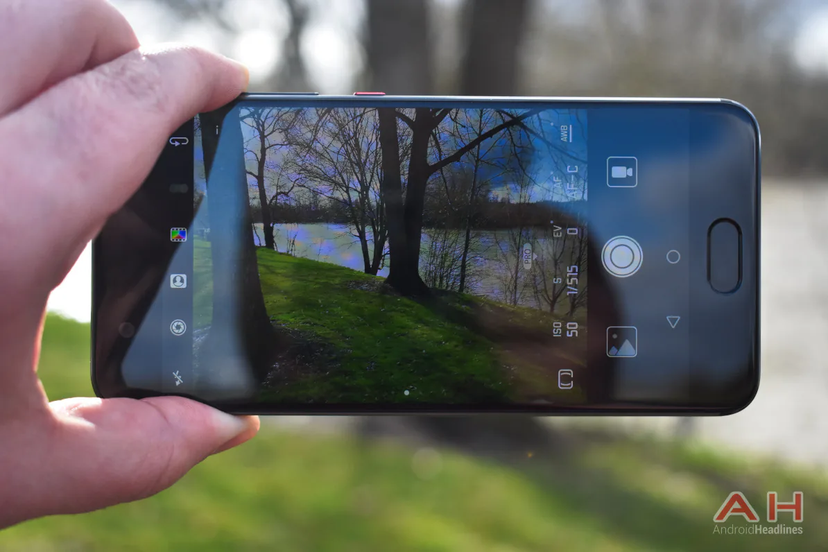 AH-Huawei-P10-1-3