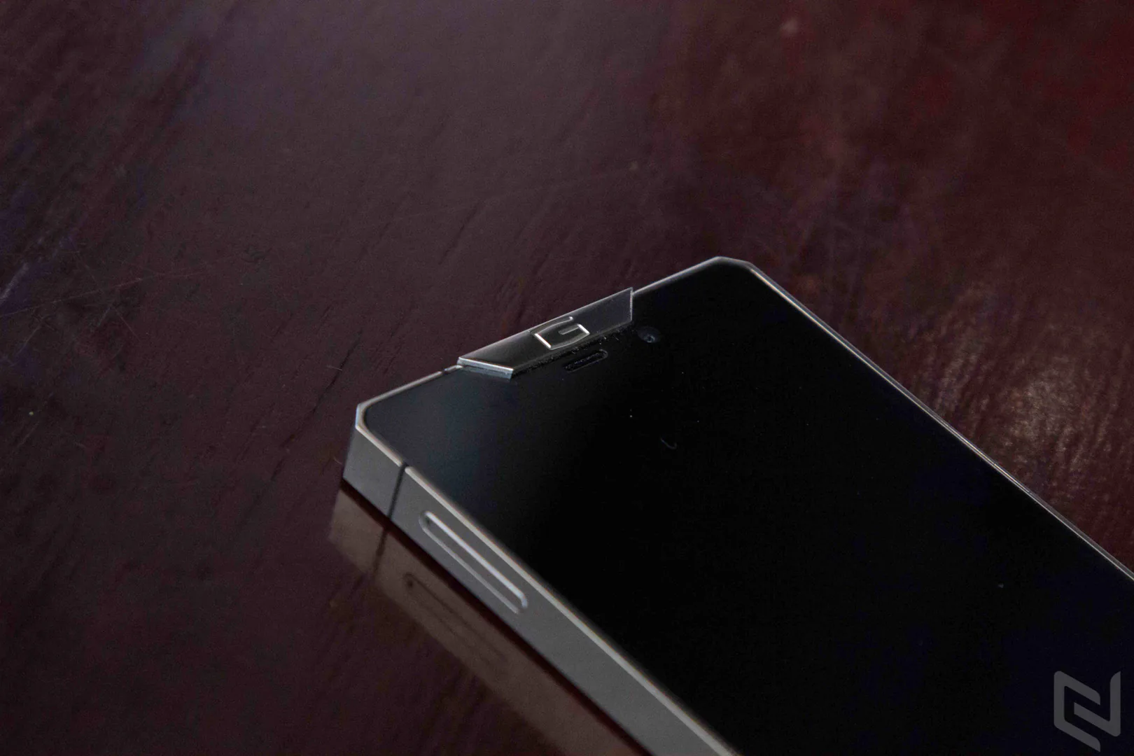 Mở hộp Gresso Regal Black Edition vỏ titanium chỉ có 999 chiếc trên thế giới