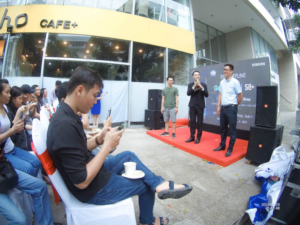 FPT Shop tổ chức đại tiệc Offline Galaxy S8
