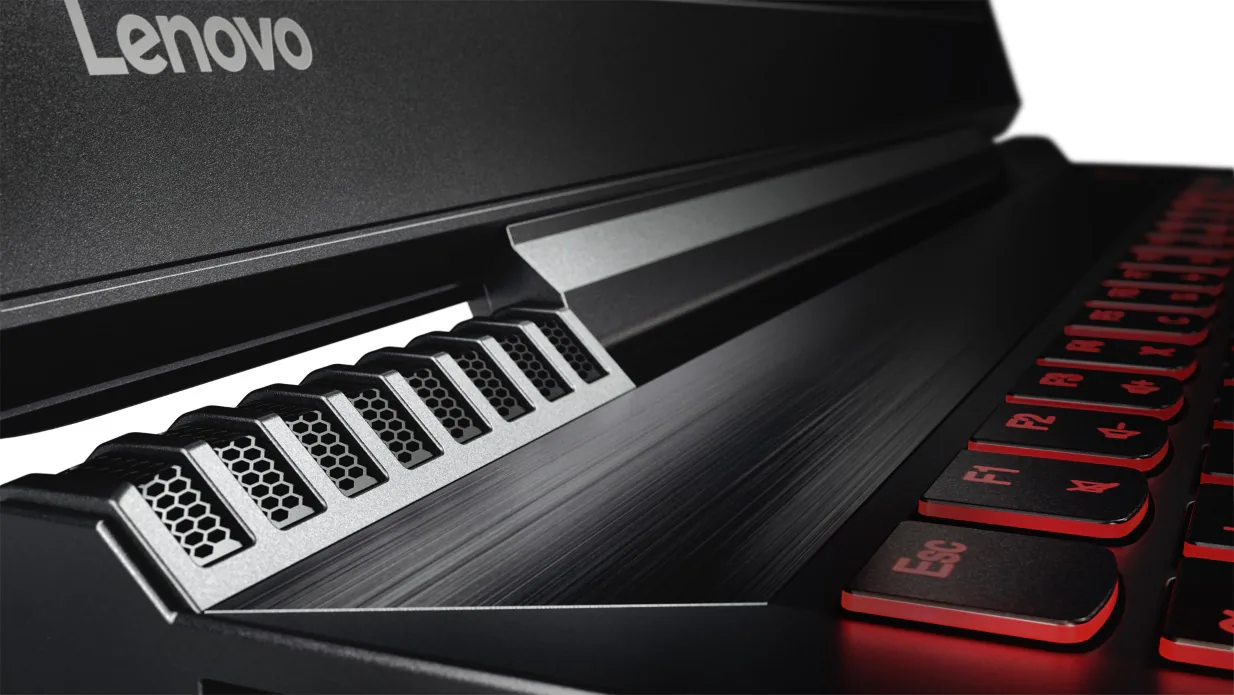 Lenovo ra mắt laptop game thủ Legion Y720 và Y520 giá tốt