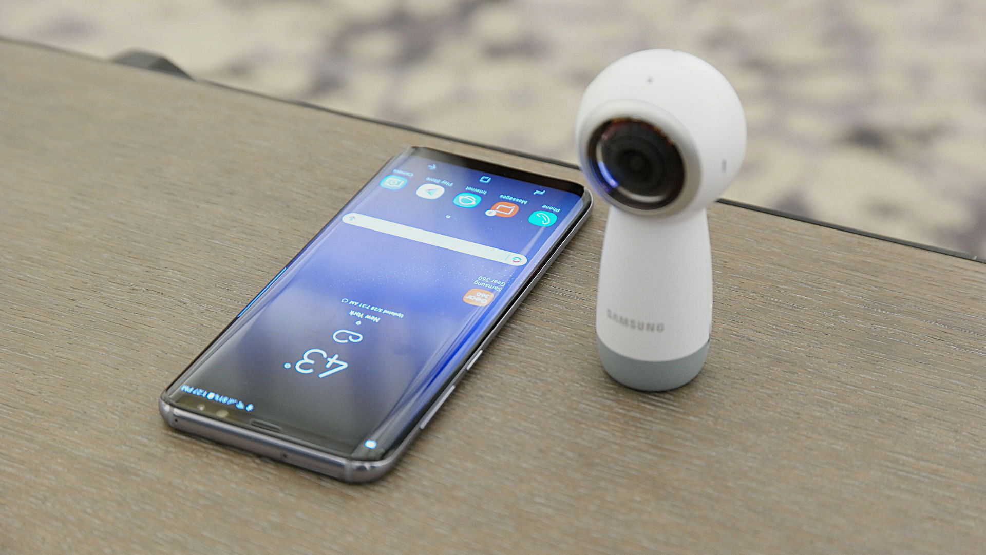 Samsung Gear 360 (2017) ra mắt ứng dụng đi kèm trên smartphone
