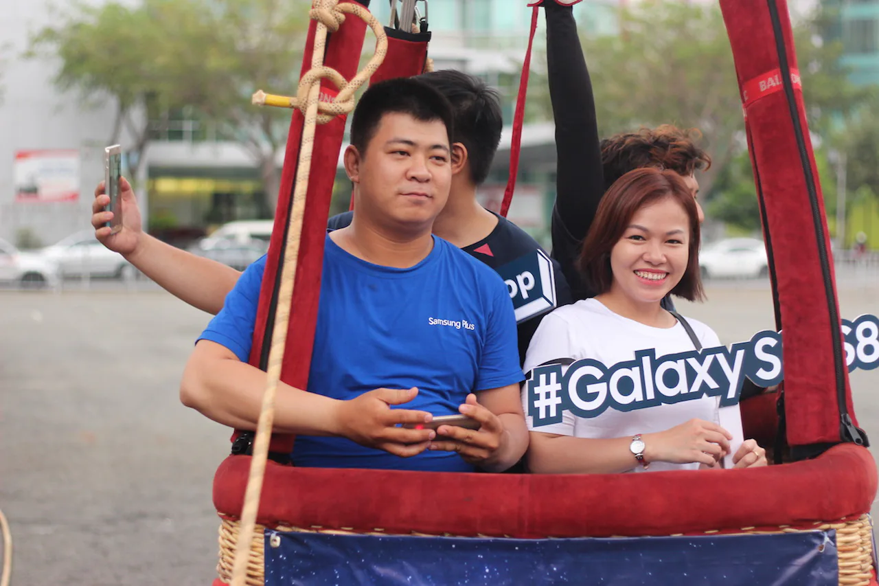 FPT Shop tổ chức đại tiệc Offline Galaxy S8