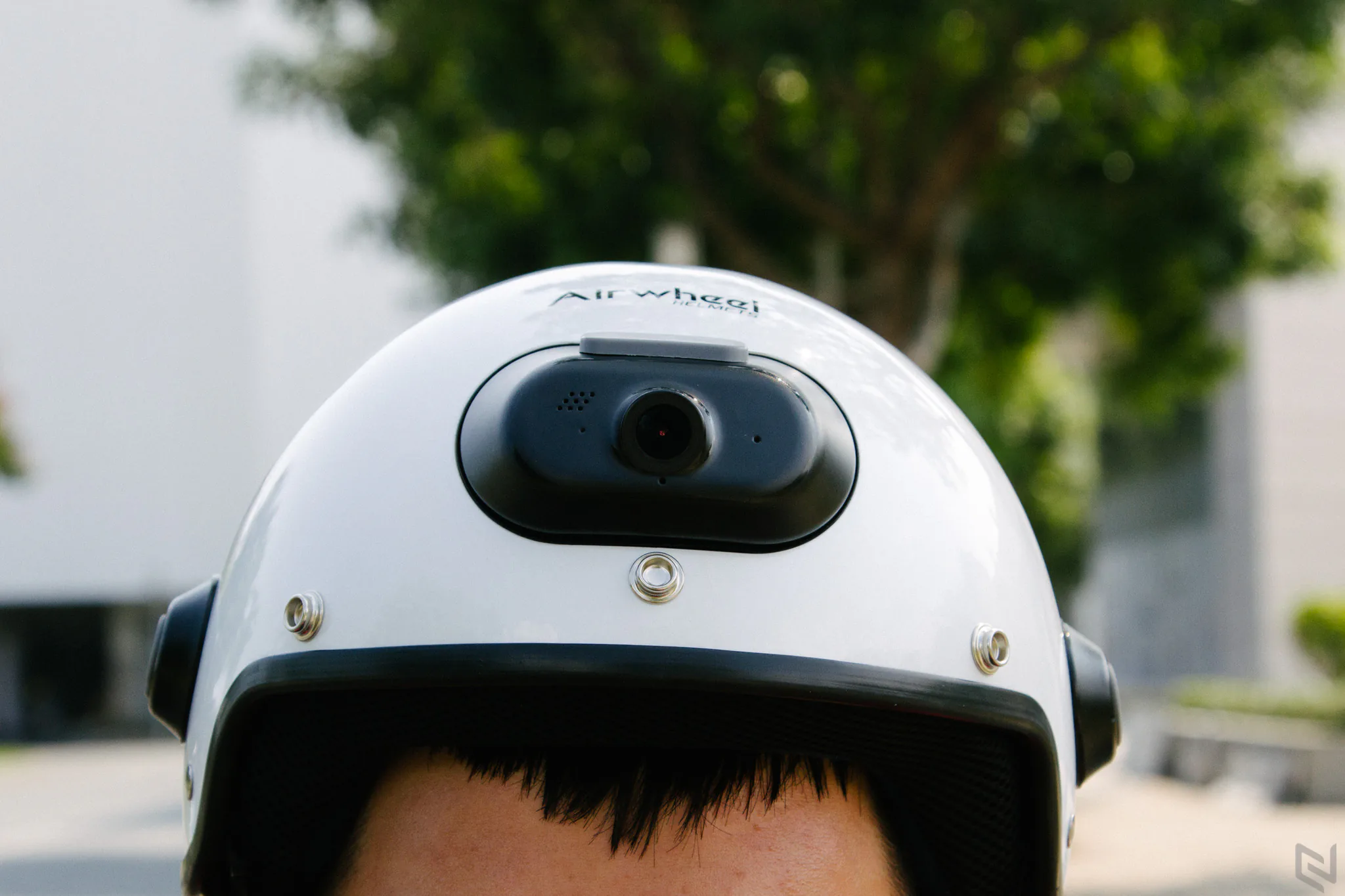 Airwheel C6, mũ bảo hiểm thông minh tích hợp camera hành trình, có thể nghe nhạc, gọi điện