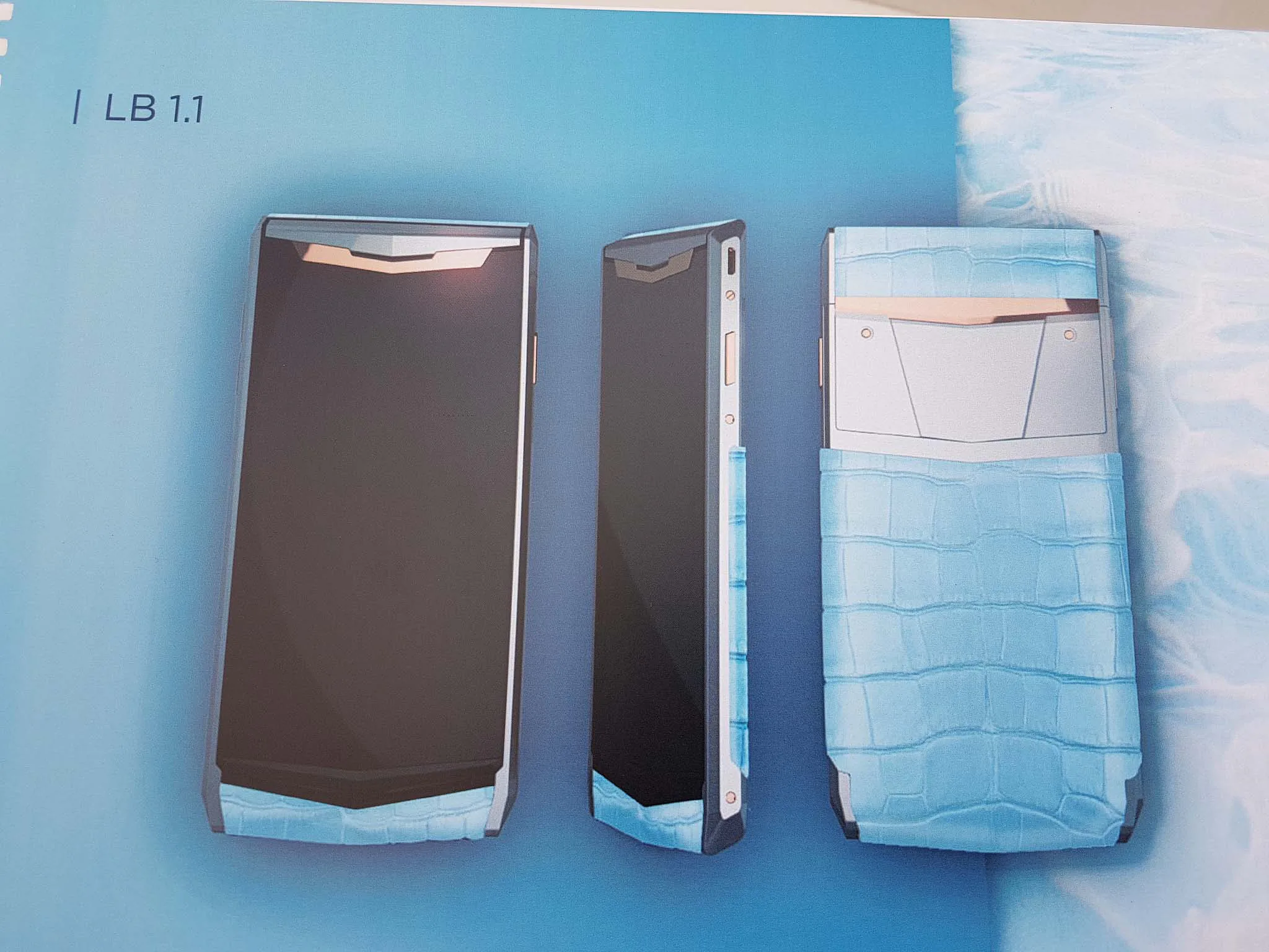 Lộ diện Viettel Luxury Phone chống nghe lén đầu tiên tại Việt Nam