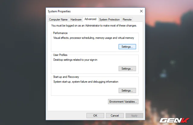Hộp thoại Advanced System Settings xuất hiện, hãy nhấp vào vào tab “Advanced” và nhấp tiếp vào lựa chọn “Settings” ở nhóm thiết lập Performance.