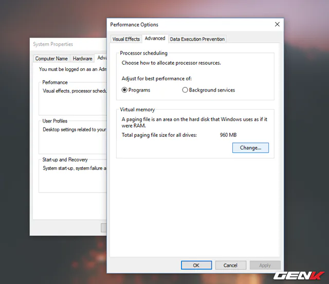 Hộp thoại Performance Options xuất hiện, hãy nhấp vào tab Advanced và nhấp vào lựa chọn “Change…” ở phần Virtual memory.