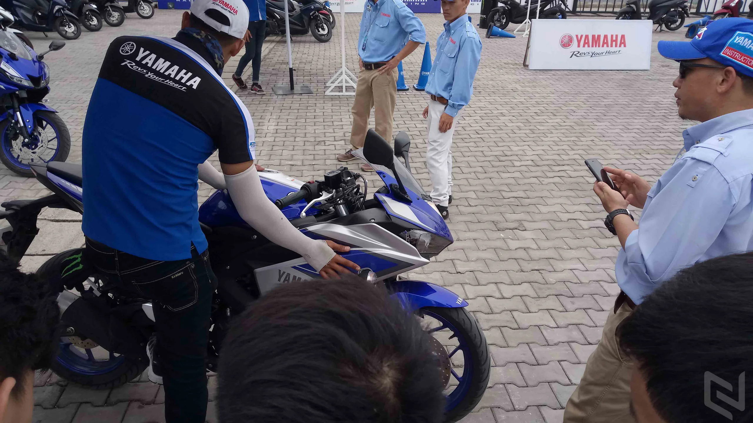 Đánh giá Moto M tầm trung nhưng chất lượng cao cấp