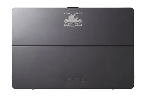 Mercedes-Benz Vaio Z, chiếc laptop dành cho những người mê xe