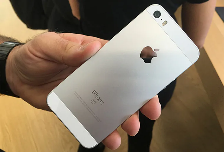 iPhone-SE