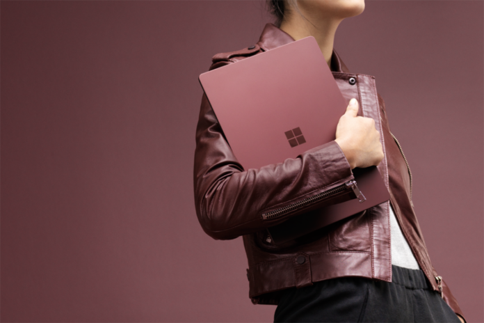 Lộ ảnh Surface Laptop tuyệt đẹp trước sự kiện của Microsoft