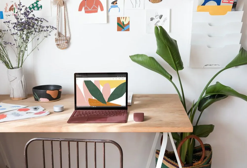 Lộ ảnh Surface Laptop tuyệt đẹp trước sự kiện của Microsoft