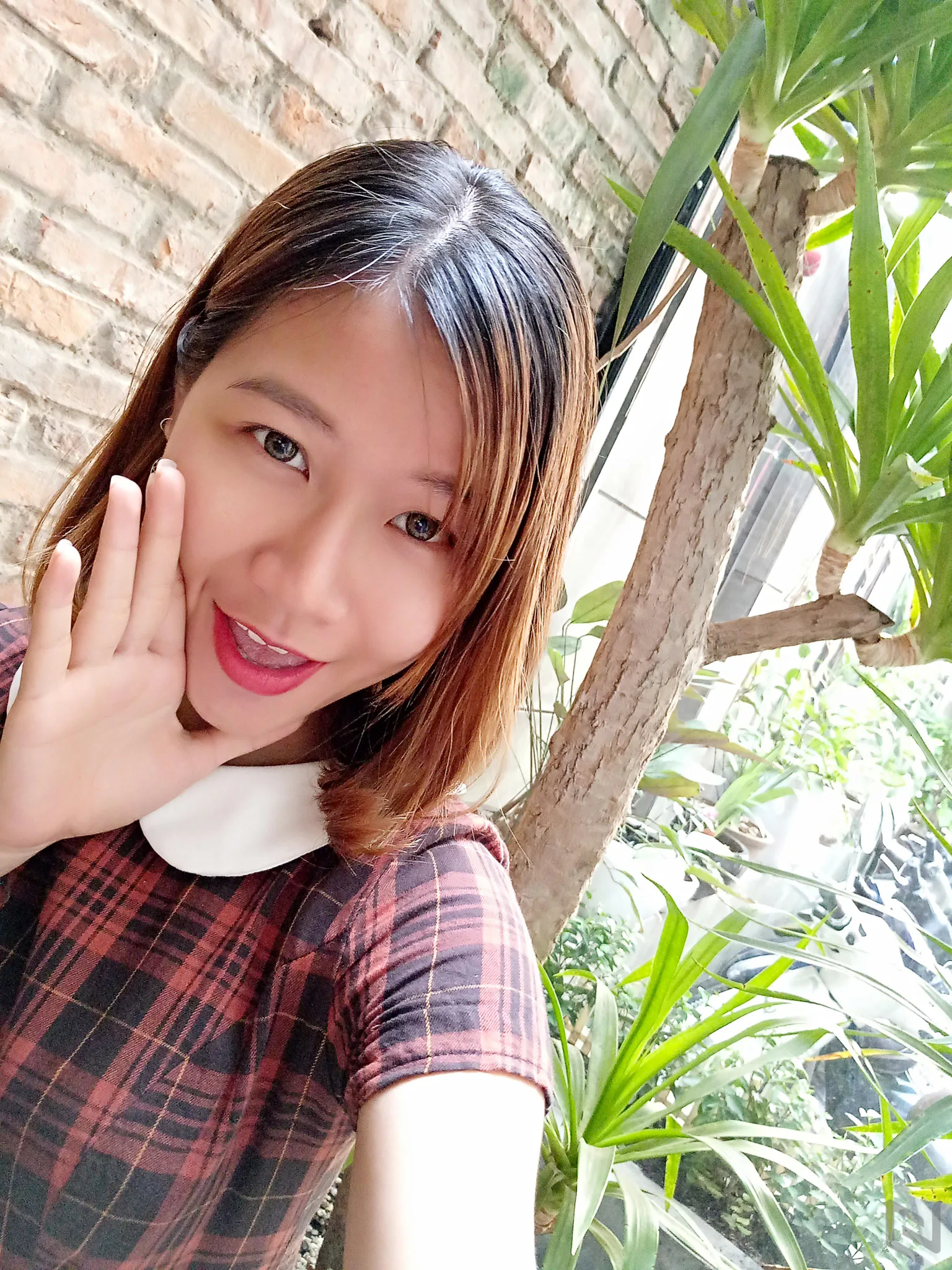 Mở hộp và trải nghiệm nhanh camera Selfie 20MP trên Vivo V5s