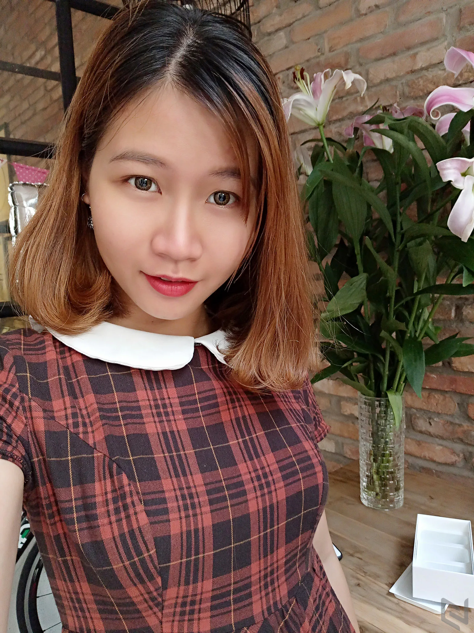 Mở hộp và trải nghiệm nhanh camera Selfie 20MP trên Vivo V5s