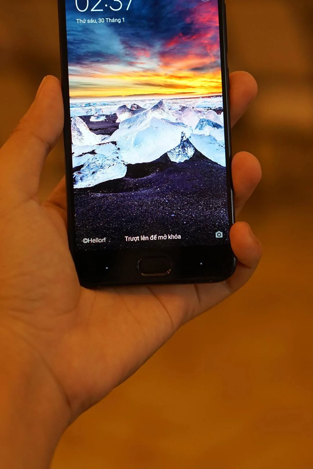 Xiaomi ra mắt Mi 6 và Mi Max 2 tại thị trường Việt Nam