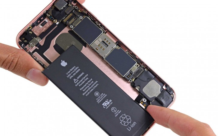 LG sẽ cung cấp cell pin hình chữ L cho iPhone 2018