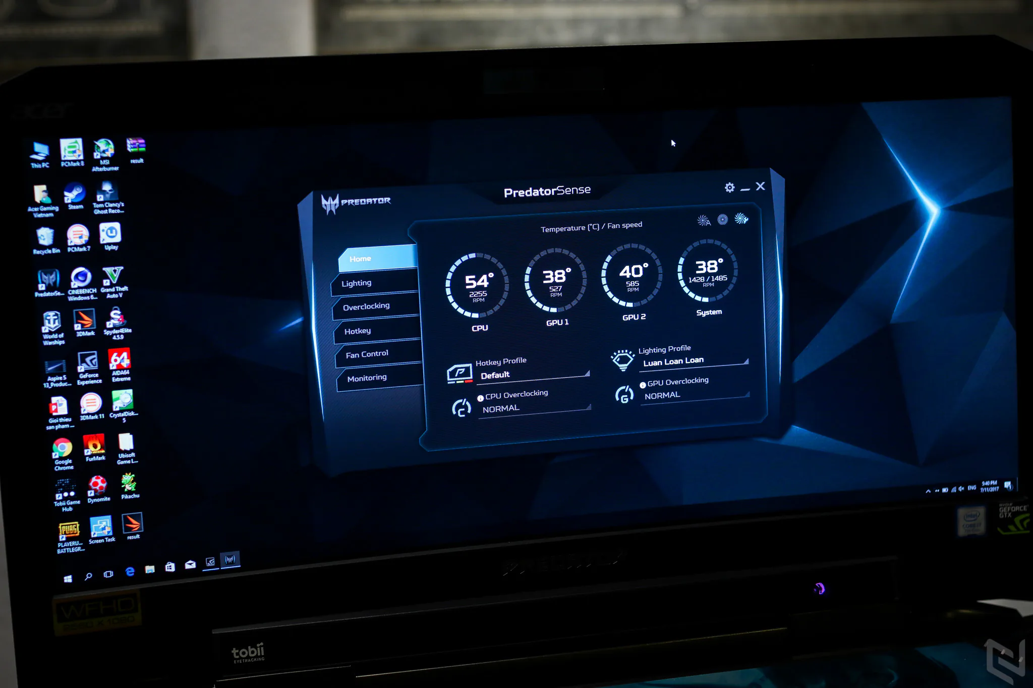 Trên tay Acer Predator 21X - con "rồng nước" thách thức mọi loại game