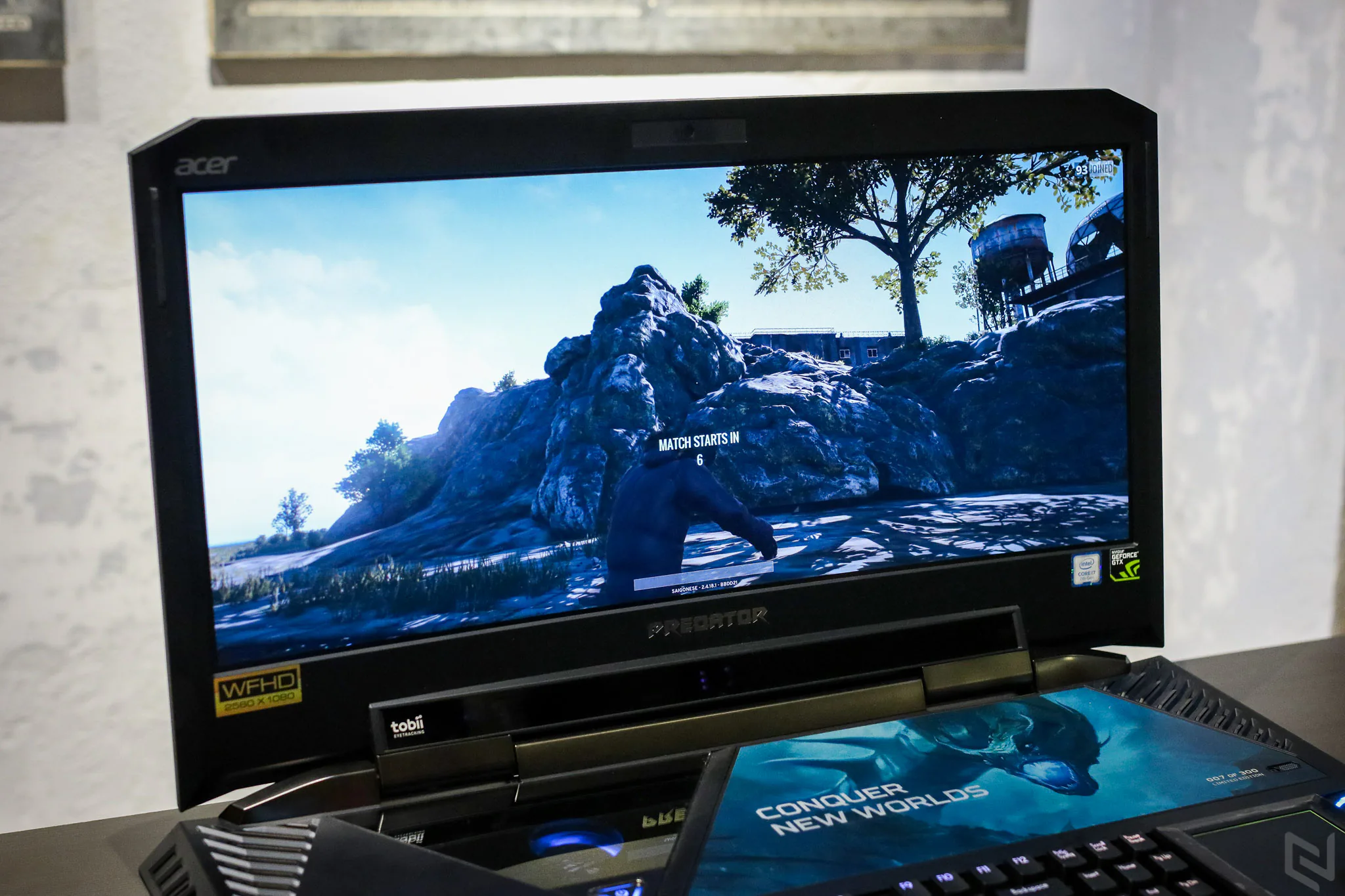 Trên tay Acer Predator 21X - con "rồng nước" thách thức mọi loại game