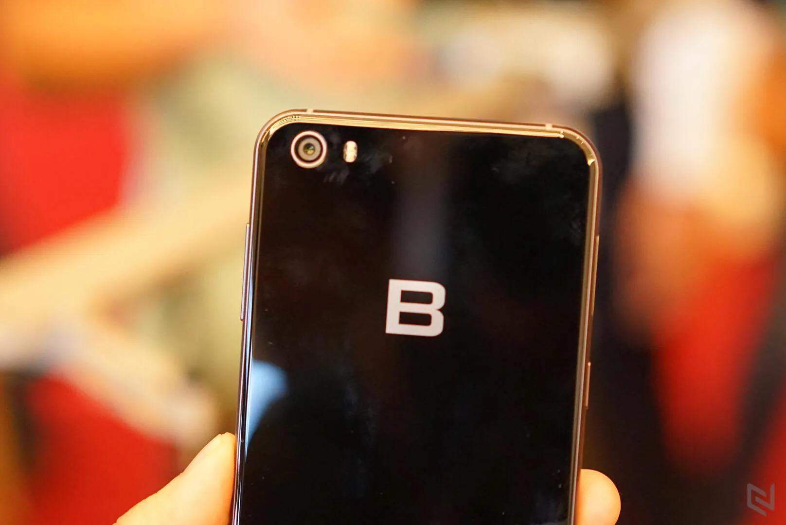 Bphone 2017 chính thức: Thiết kế mới, camera 16MP quay phim 4K, DAC 32-bits, 9.789.000 đồng