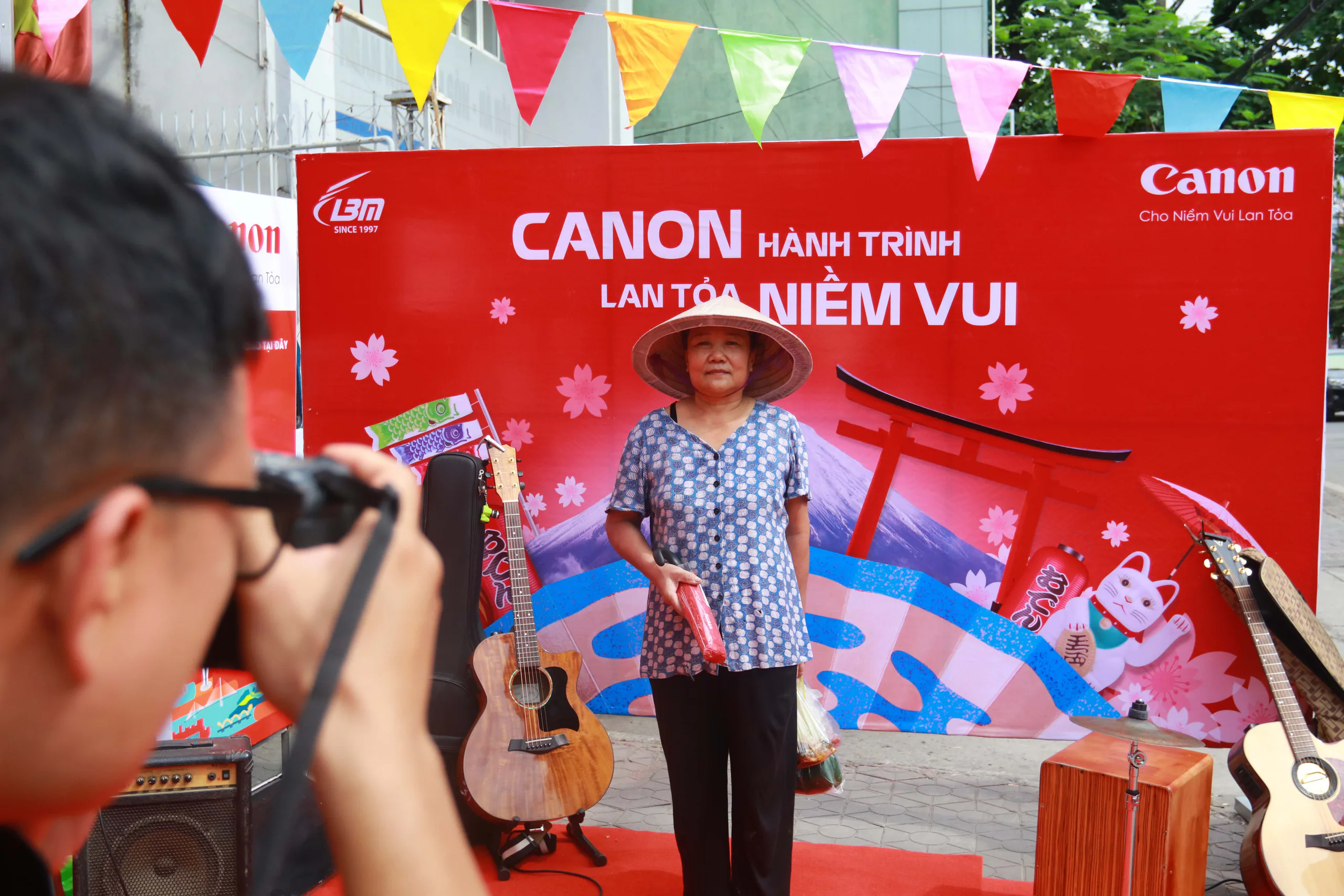 Chuyến xe Canon, hành trình lan toả niềm vui