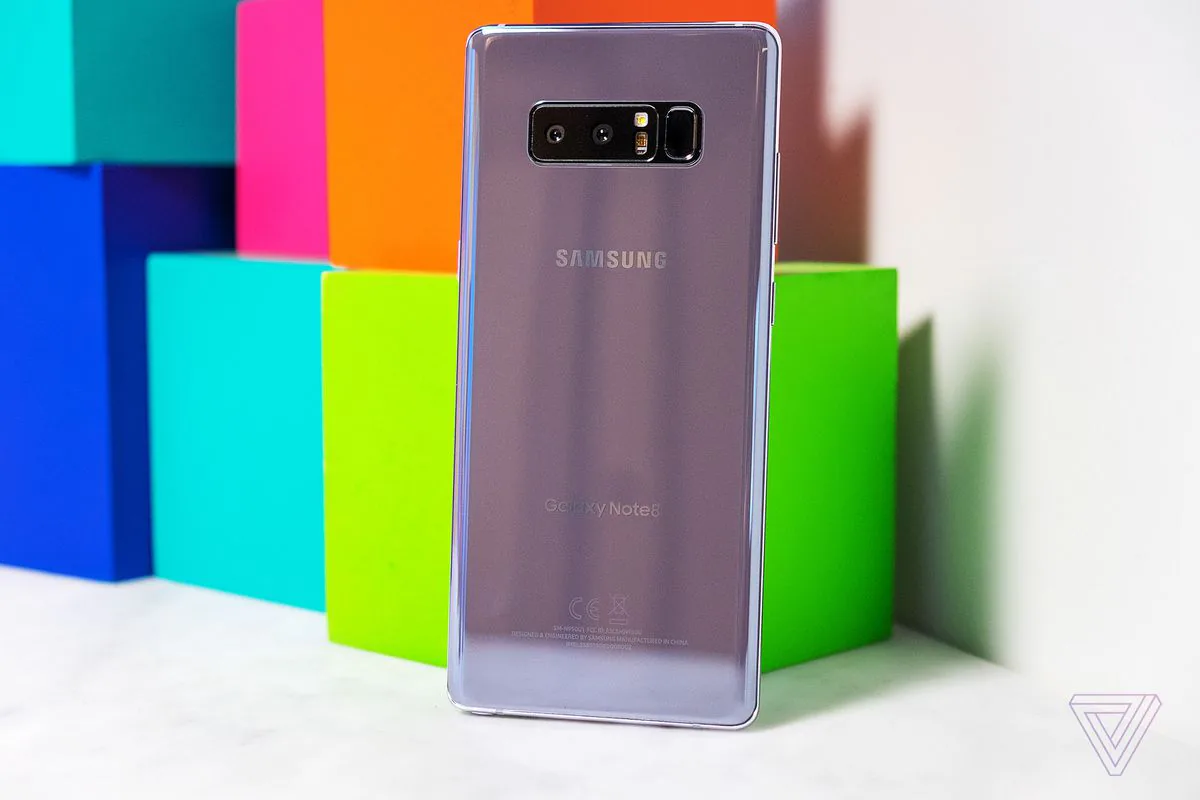 Đánh giá nhanh Samsung Galaxy Note 8: Cả hai ống kính đều được trang bị OIS