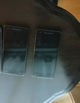 Rò rỉ hình ảnh thực tế chi tiết của chiếc Google Pixel 2