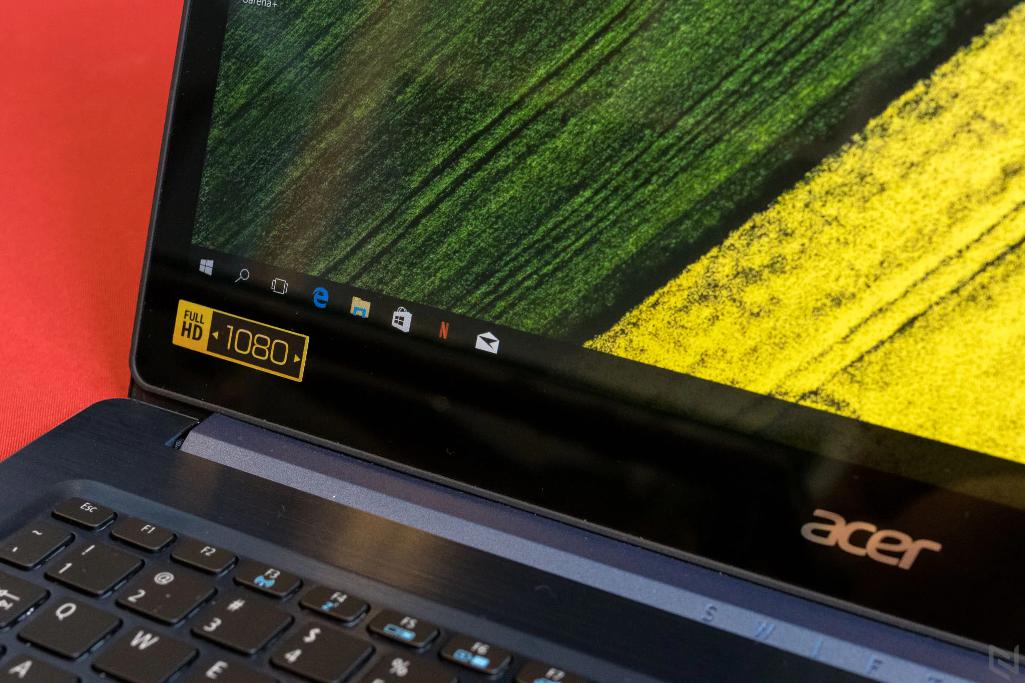 Trải nghiệm nhanh Acer Swift 3 2017, laptop đầu tiên trang bị CPU Intel thế hệ 8 tại Việt Nam
