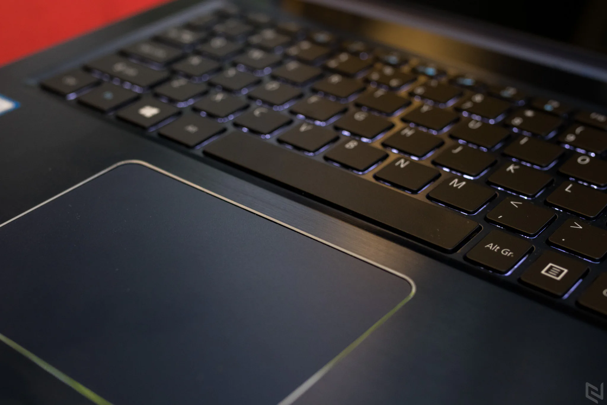 Trải nghiệm nhanh Acer Swift 3 2017, laptop đầu tiên trang bị CPU Intel thế hệ 8 tại Việt Nam