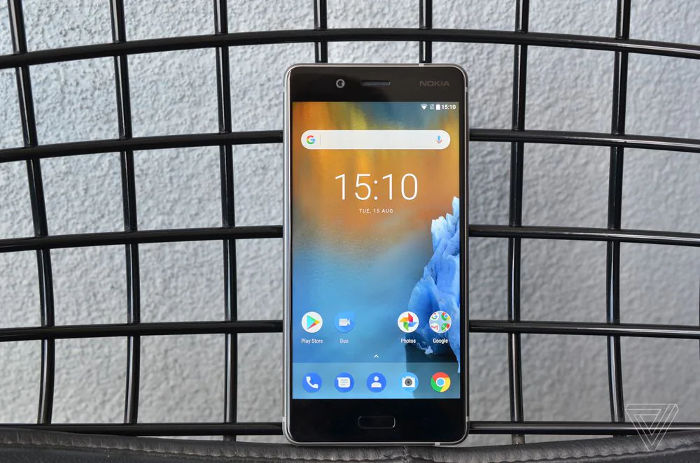 Nokia 8 chính thức ra mắt: Snapdragon 835, camera kép, chế độ chụp ảnh Bothie, giá $705