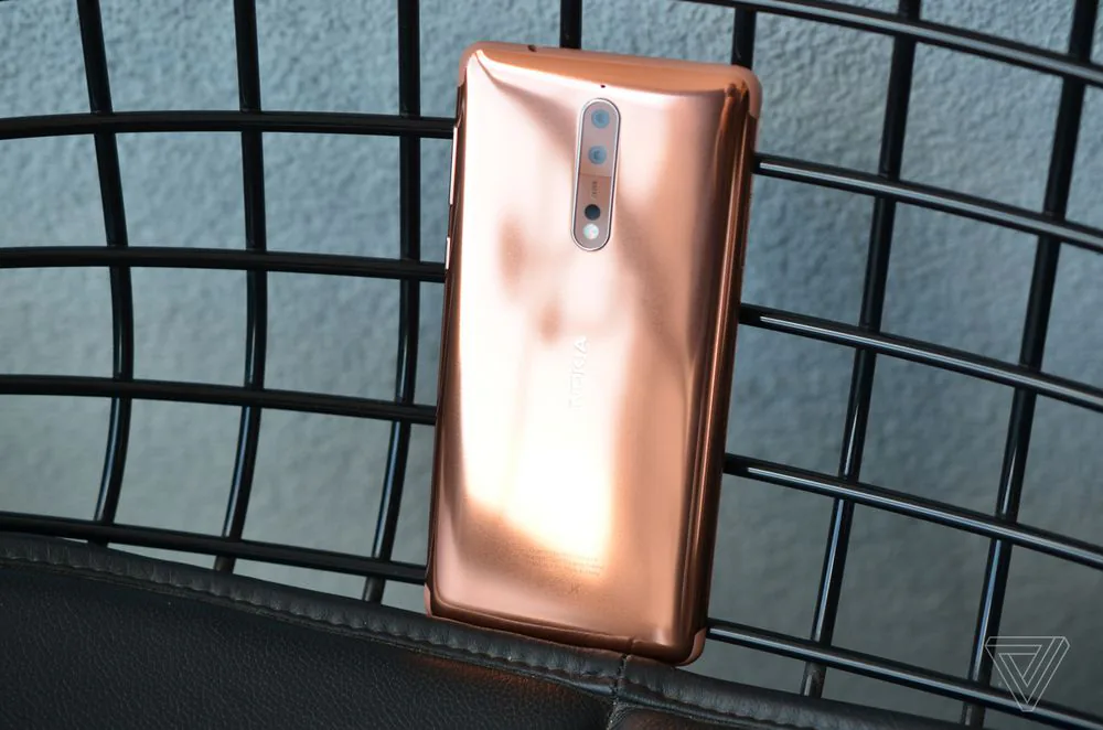 Nokia 8 chính thức ra mắt: Snapdragon 835, camera kép, chế độ chụp ảnh Bothie, giá $705