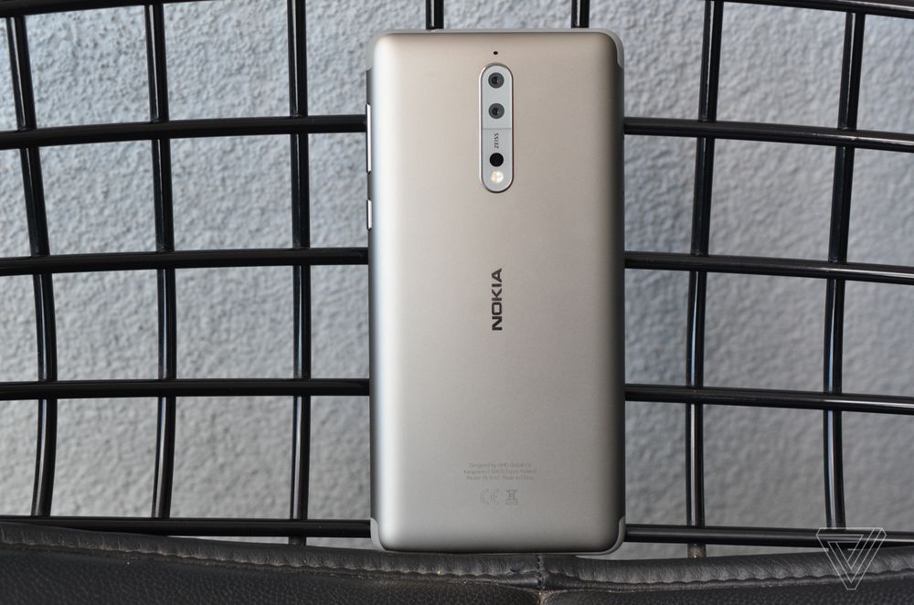 Nokia 8 chính thức ra mắt: Snapdragon 835, camera kép, chế độ chụp ảnh Bothie, giá $705