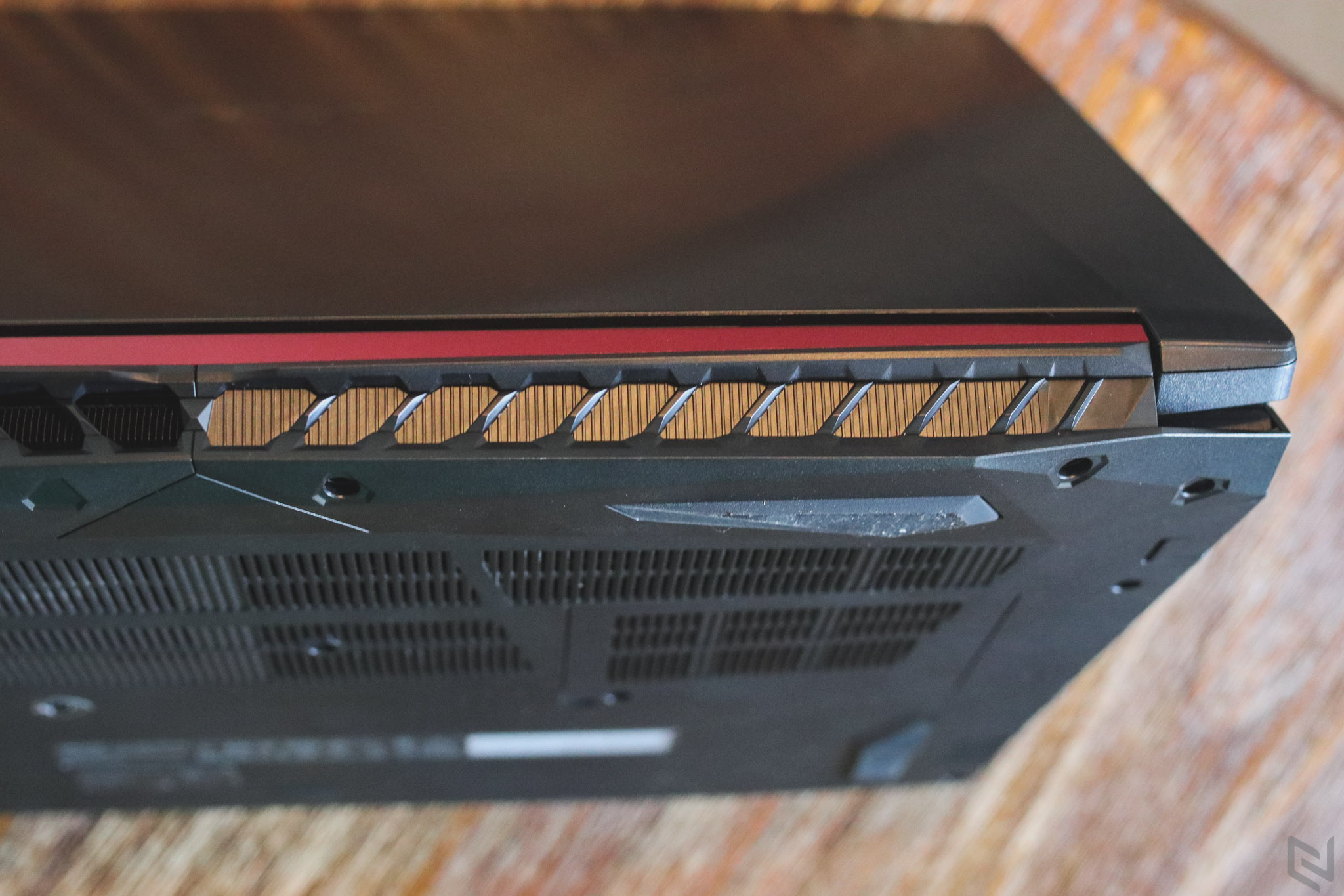 Đánh giá Acer Nitro 5: Vẫn là chất của Predator, tản nhiệt hiệu quả