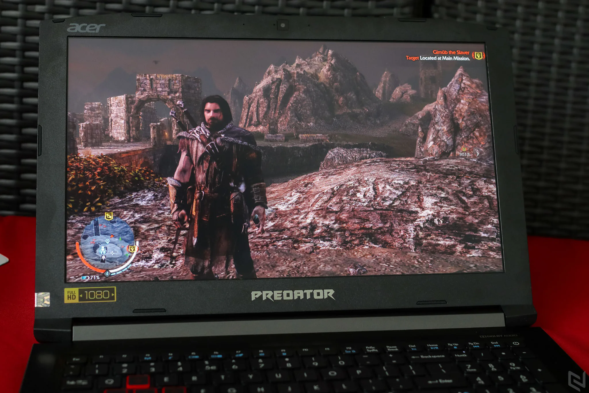 Đánh giá Acer Helios 300: Mang chất cao cấp đến với tầm trung