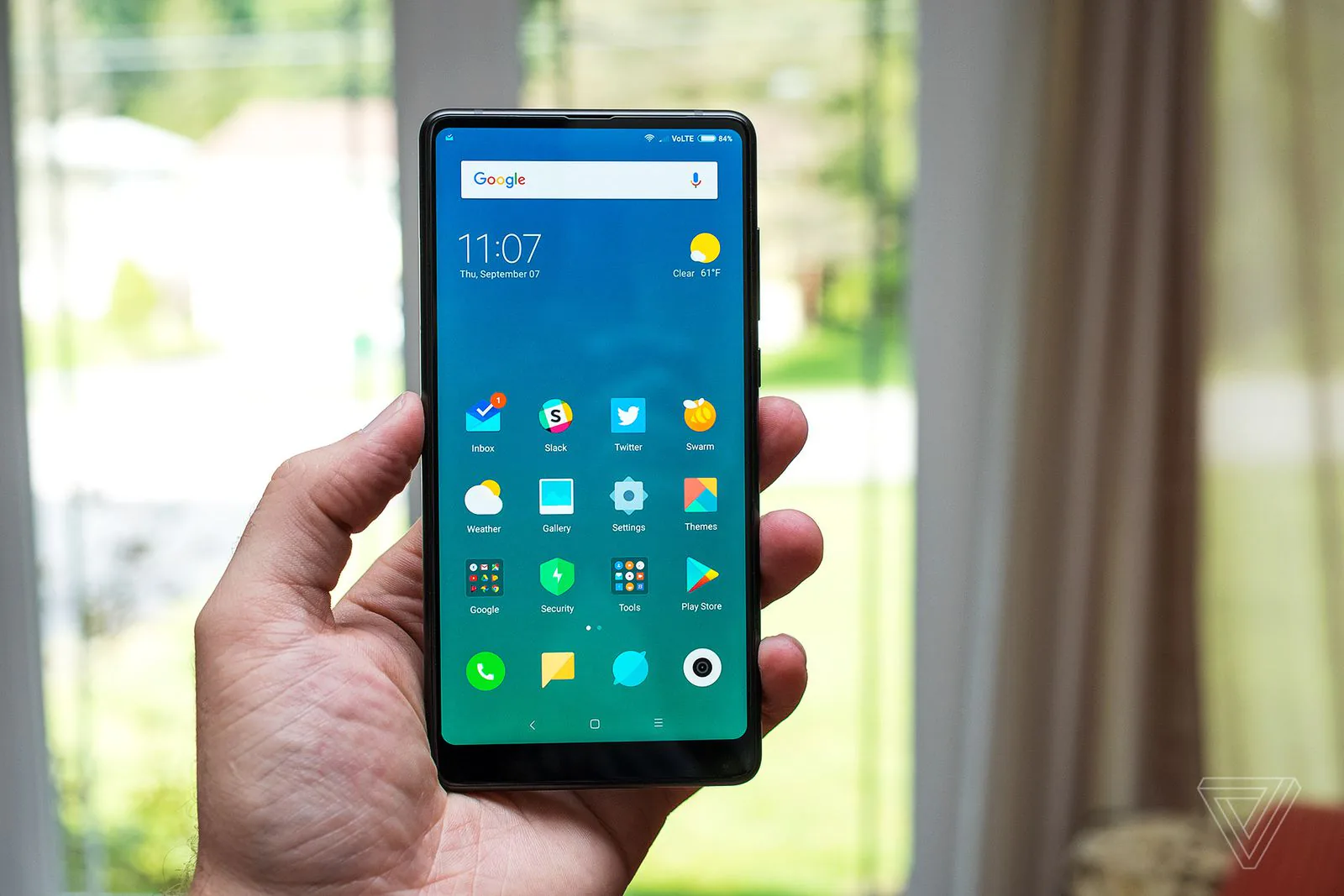 Xiaomi ra mắt Mi Mix 2 với thiết kế tràn viền, có thêm Mi Note 3 với camera kép