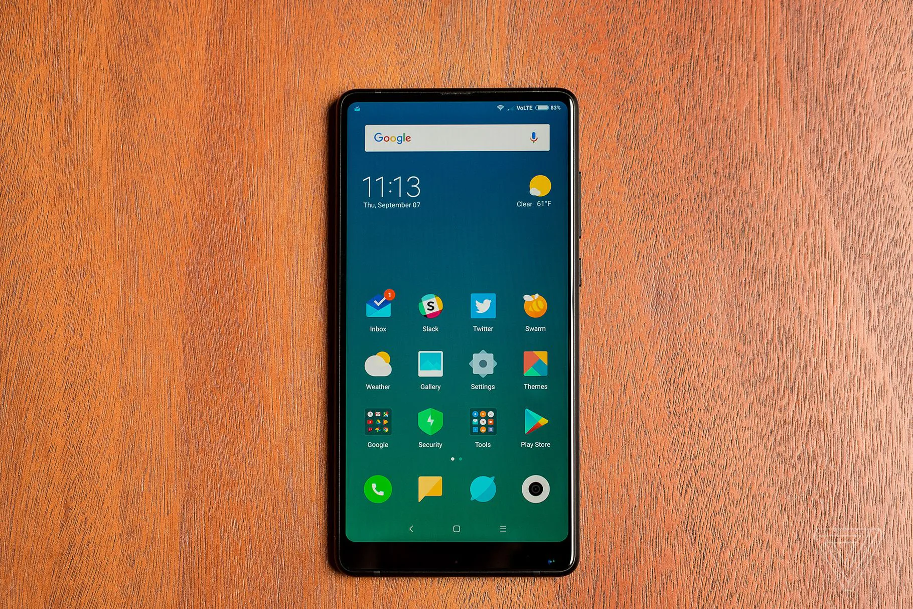 Xiaomi ra mắt Mi Mix 2 với thiết kế tràn viền, có thêm Mi Note 3 với camera kép