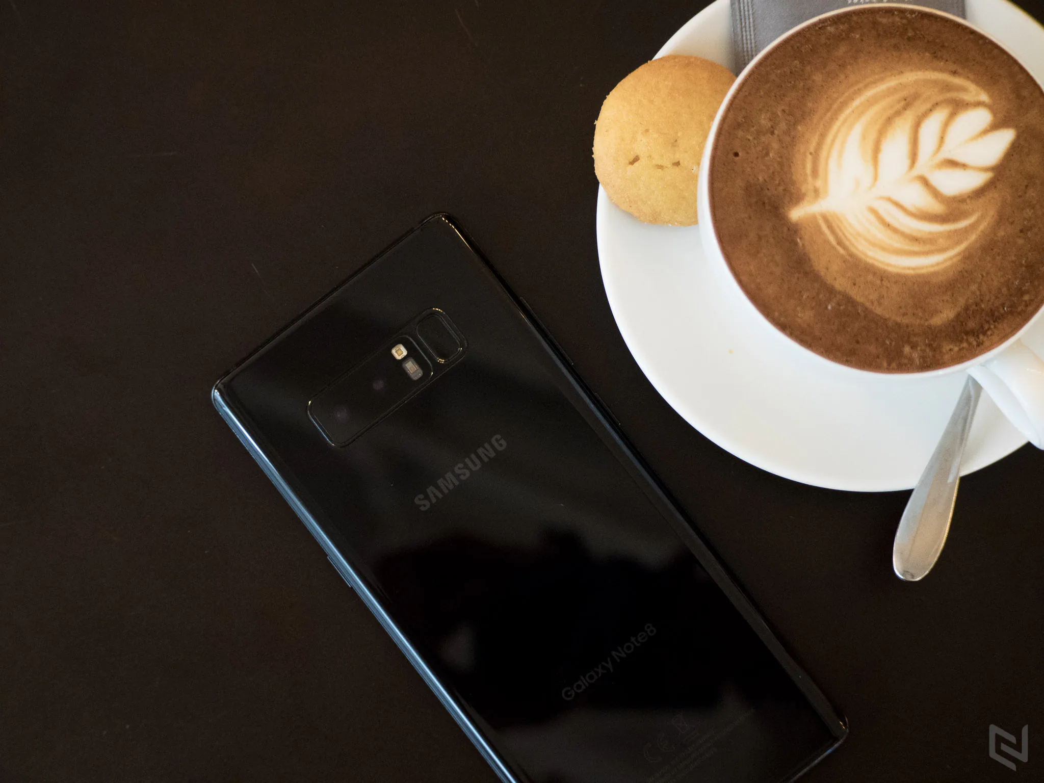 Trên tay Samsung Galaxy Note 8 phiên bản Mỹ sử dụng chip Snapdragon 835