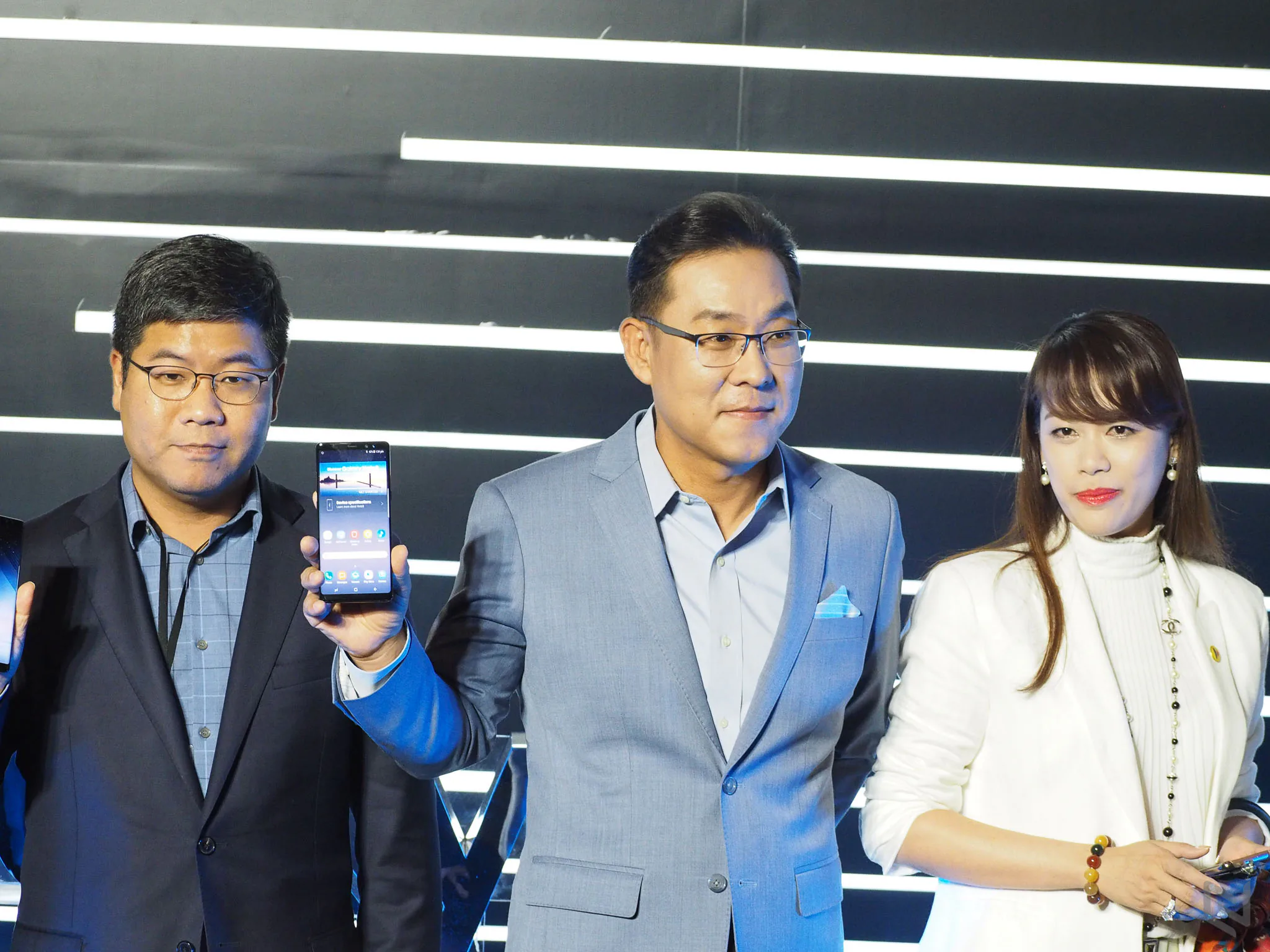 Samsung Galaxy Note 8 ra mắt Việt Nam: Exynoss 8895, Samsung Pay, giá 22.490.000