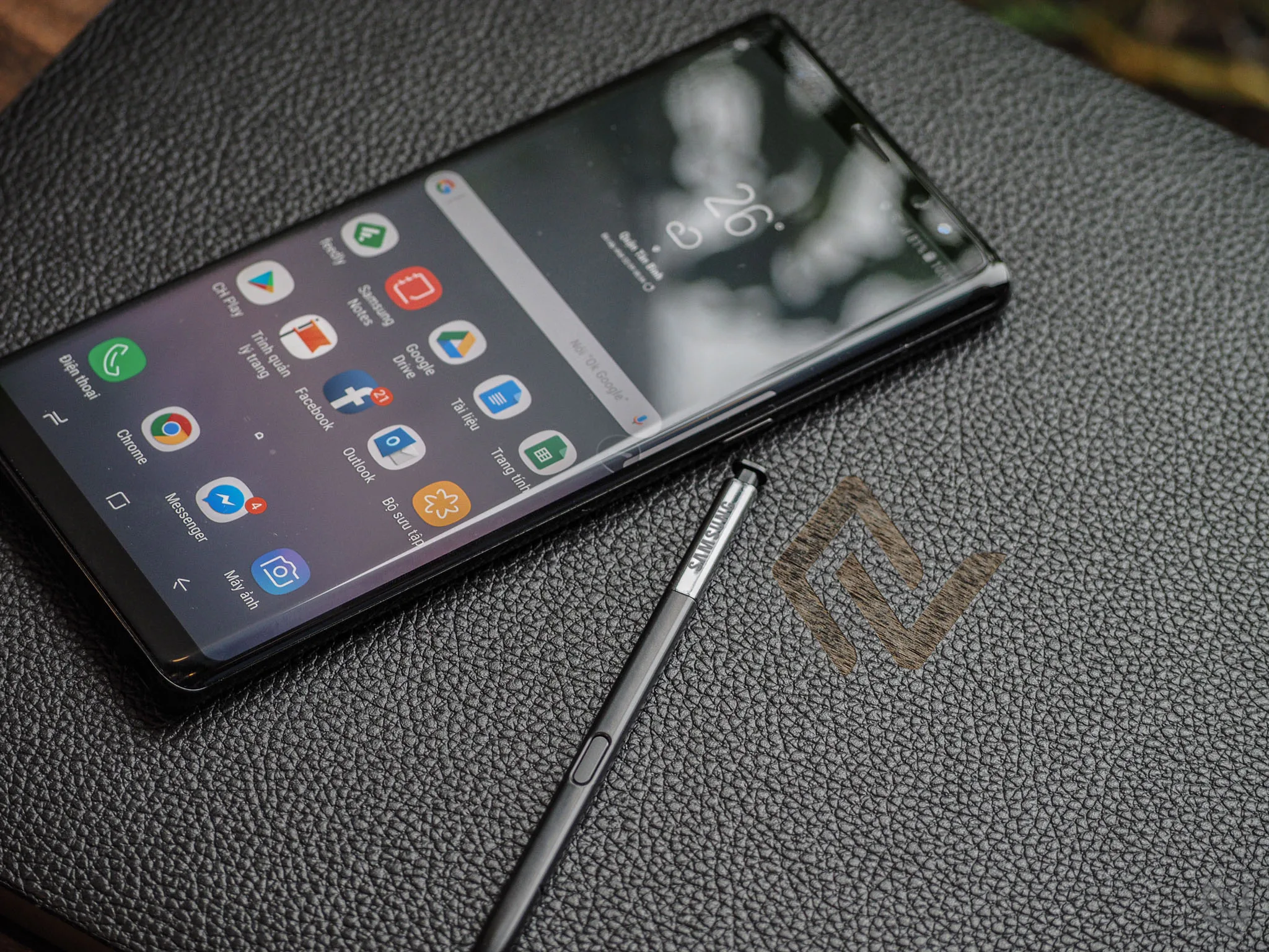 Trên tay Samsung Galaxy Note 8 chính hãng tại Việt Nam