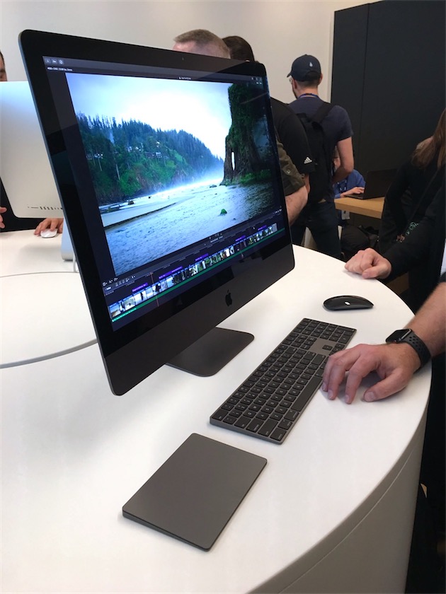 Apple đưa iMac Pro bản thử nghiệm đến sự kiện Final Cut Pro X Creative Summit