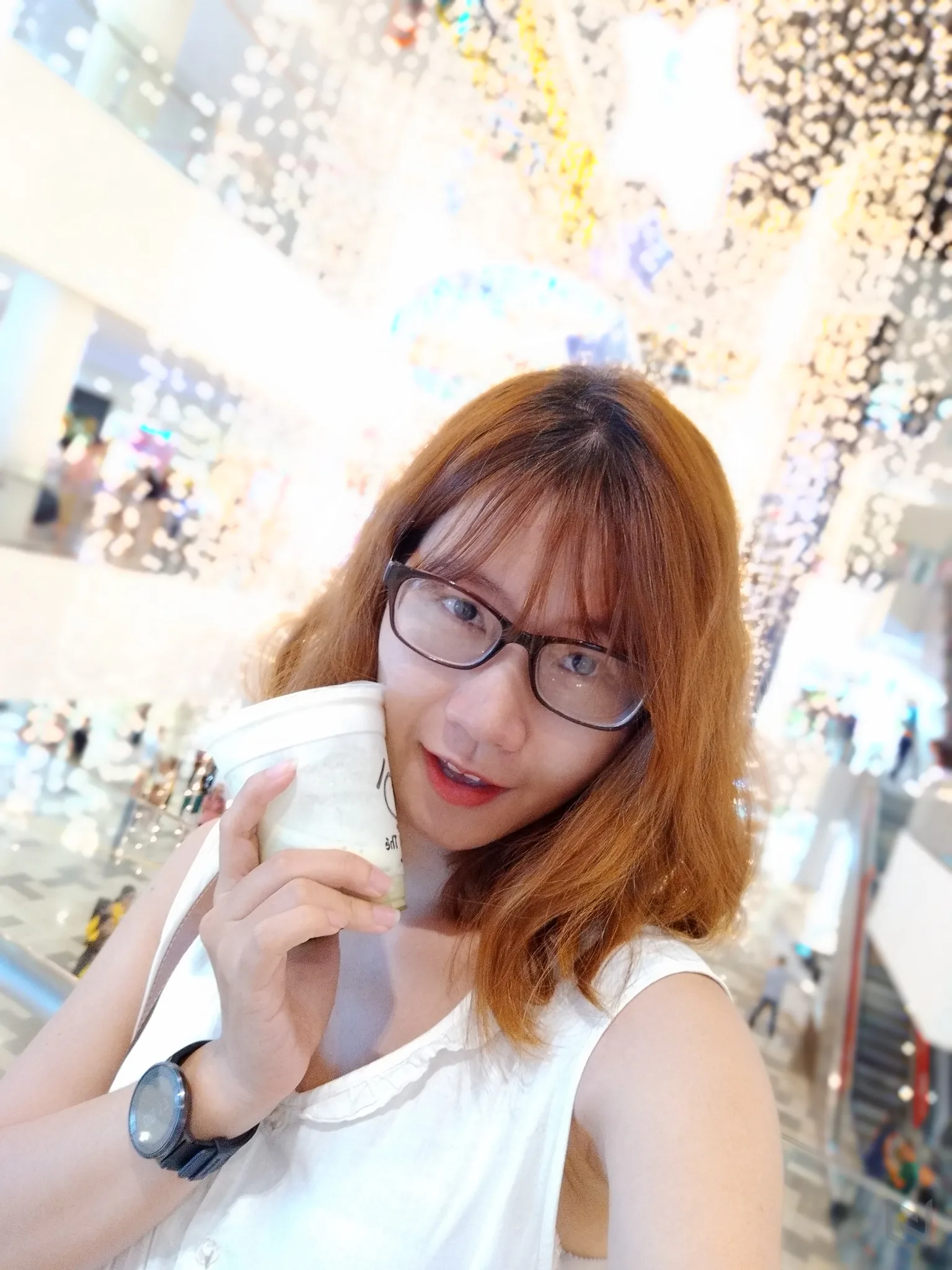 Mở hộp Vivo V7+ và đánh giá nhanh camera Selfie 24MP
