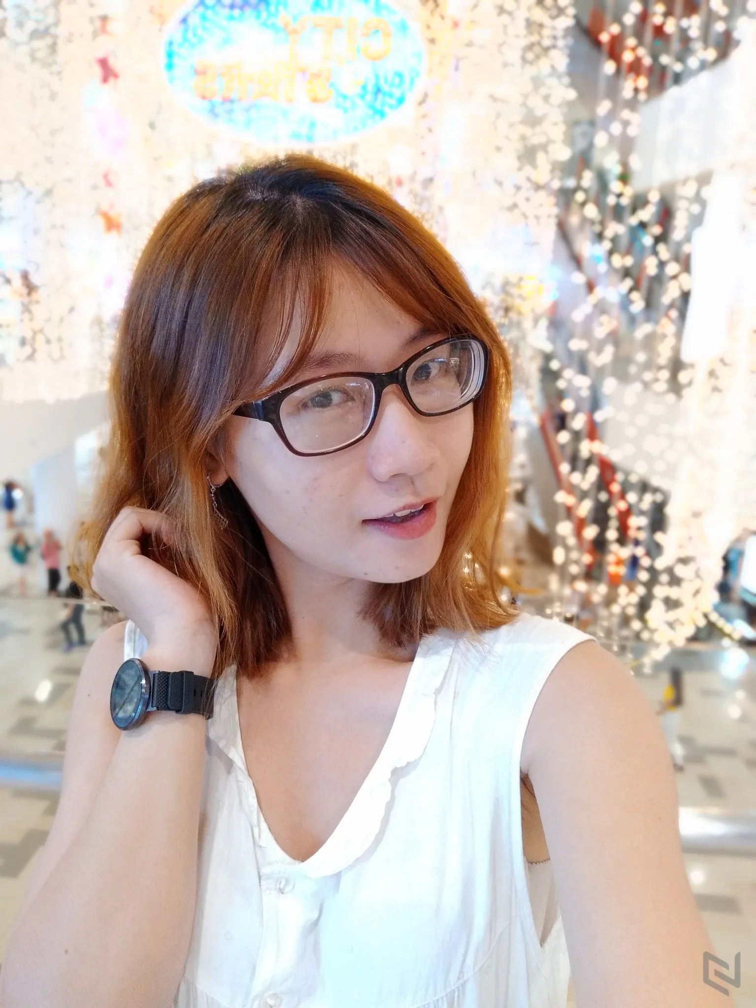 Mở hộp Vivo V7+ và đánh giá nhanh camera Selfie 24MP