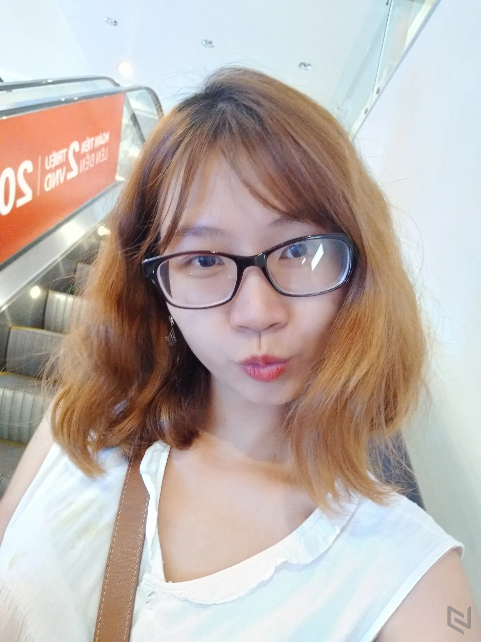 Mở hộp Vivo V7+ và đánh giá nhanh camera Selfie 24MP