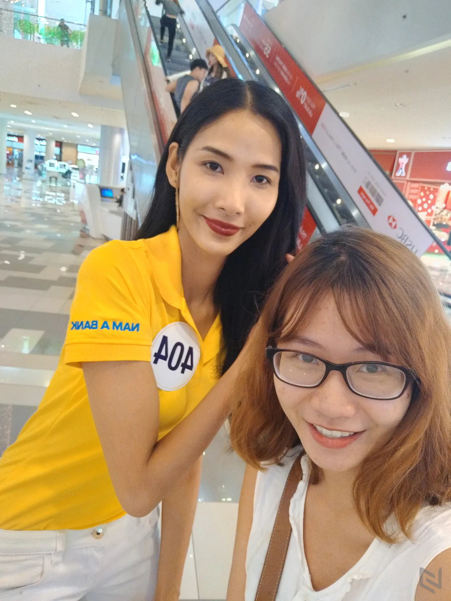 Mở hộp Vivo V7+ và đánh giá nhanh camera Selfie 24MP