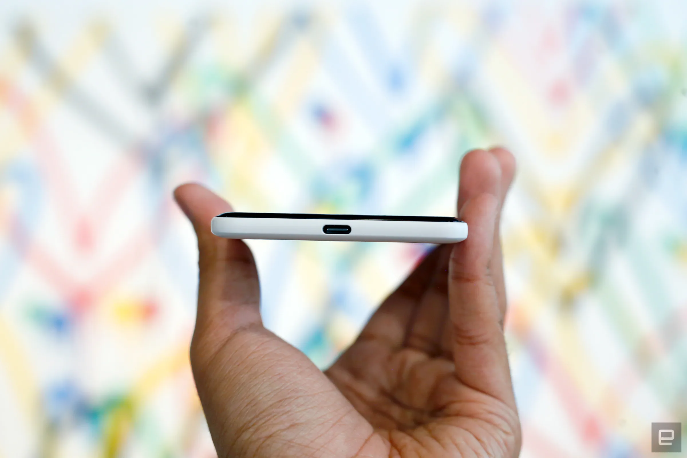 Google Pixel 2 XL chính thức: hợp xu hướng, không quá nổi bật, đạt 94 điểm DxOMark