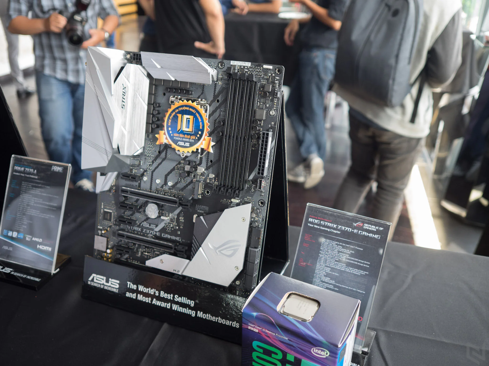 ASUS ROG ra mắt dòng bo mạch chủ ROG Maximus X và ROG Strix Z370 Series