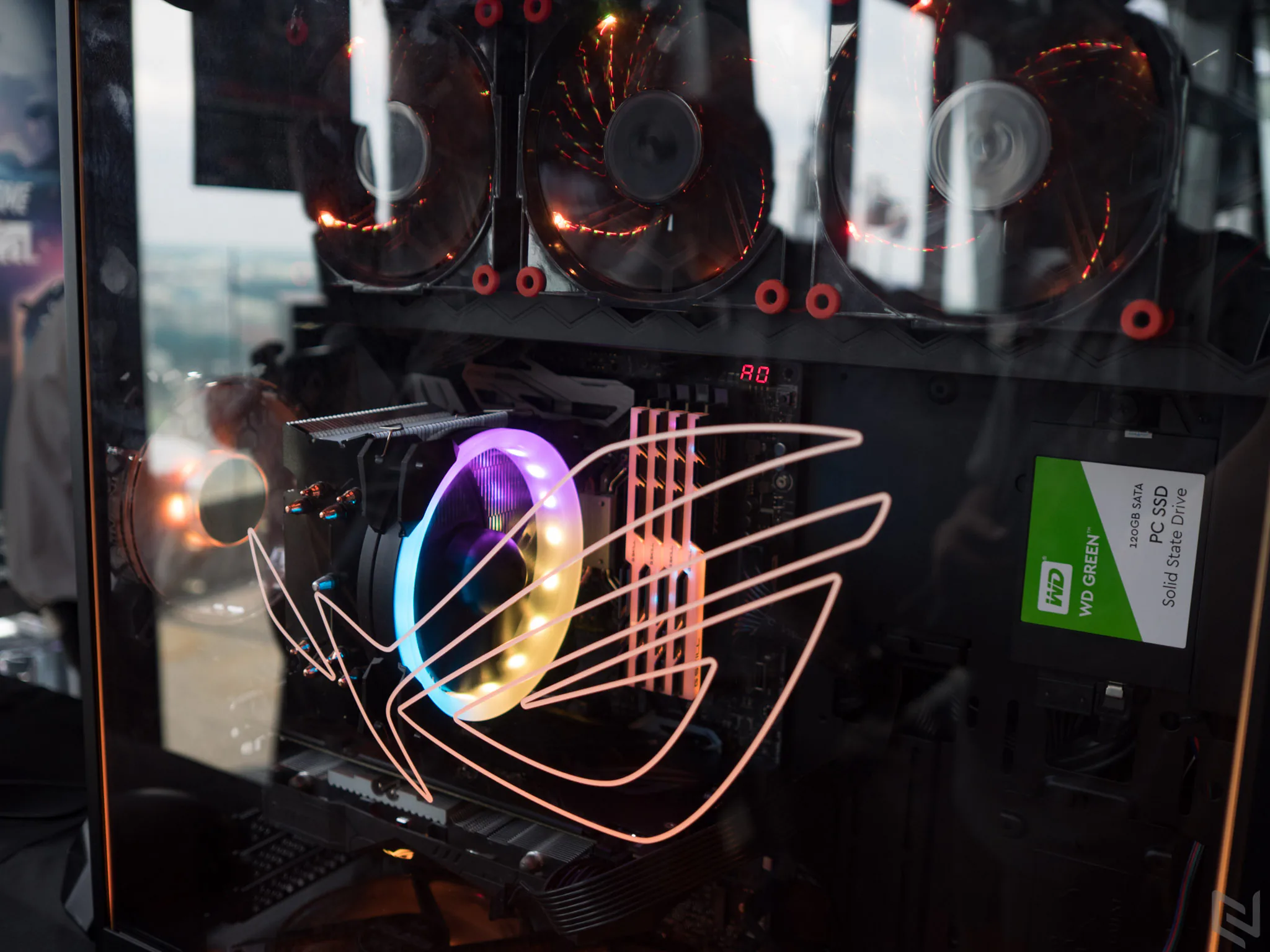ASUS ROG ra mắt dòng bo mạch chủ ROG Maximus X và ROG Strix Z370 Series
